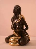 фигурки декоративные Девушка со змеей (скульптура) 22046 Б